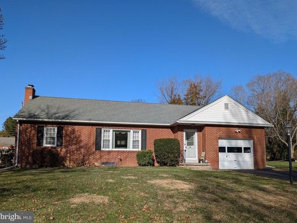 85 SAVO AVENUE, LANCASTER, PA 17601