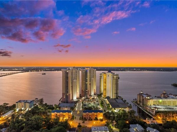 2797 1st ST, Unit 1304, FORT MYERS, FL 33916