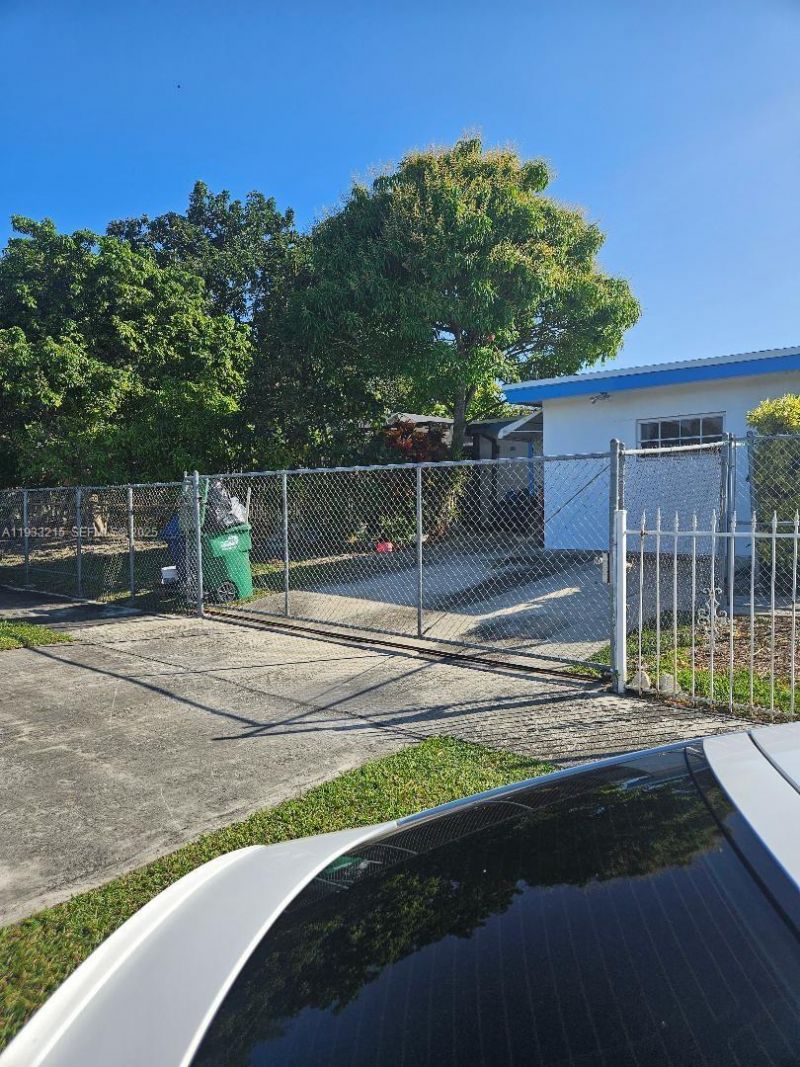 17601 SW 108th Ct, Miami, FL 33157 Photo