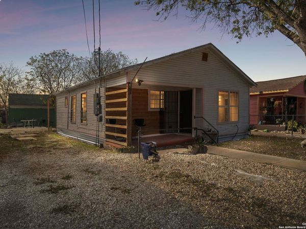 2214 Menchaca, San Antonio, TX 78207