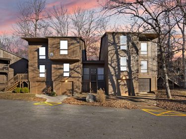 42-3 Woodson Bend Resort Woodson Bend Resort , Bronston, KY 42518