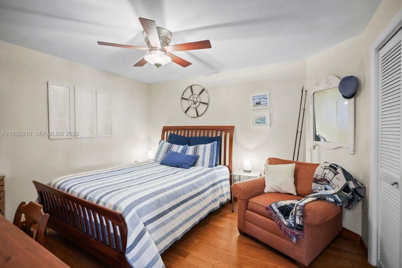 6423 Collins Ave, Unit 1005, Miami Beach, FL 33141 Photo