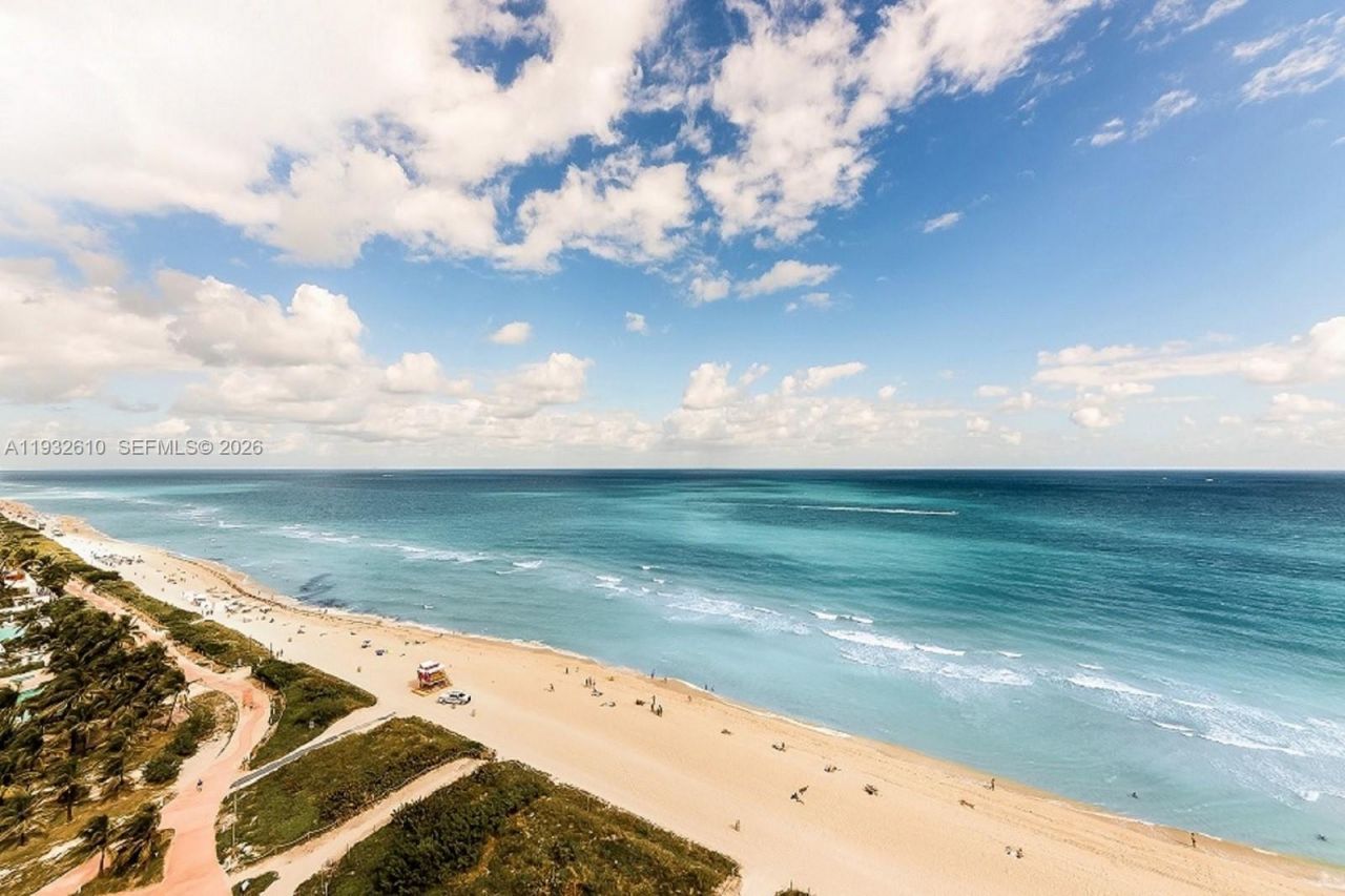 6423 Collins Ave, Unit 1005, Miami Beach, FL 33141 Photo