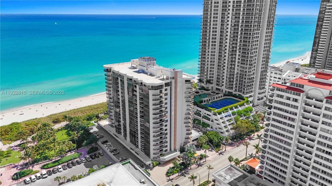 6423 Collins Ave, Unit 1005, Miami Beach, FL 33141 Photo
