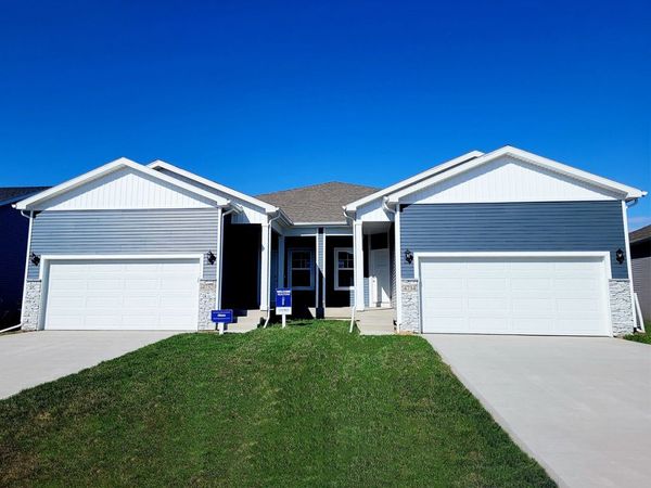 4784 172nd Street, Urbandale, IA 50323