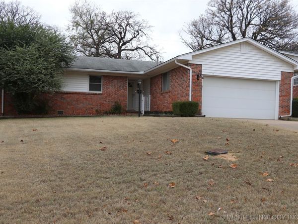 1016 N Cedar Avenue, Sand Springs, OK 74063