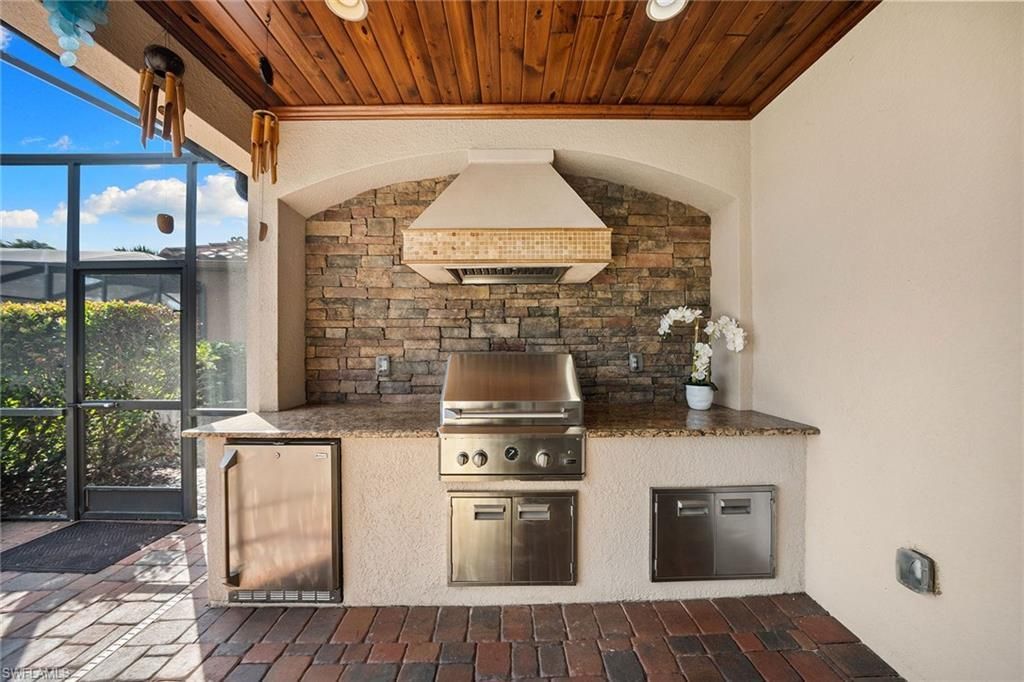 12504 Fenhurst Way, Naples, FL 34120 Photo