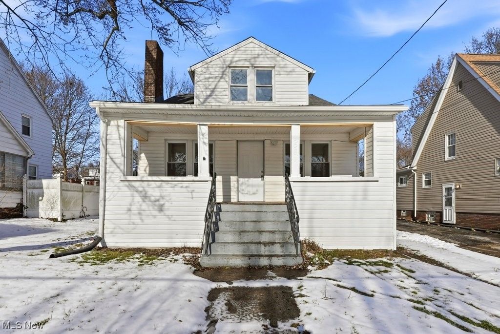 1581 Hillside Terrace, Akron, OH 44305 Main Photo