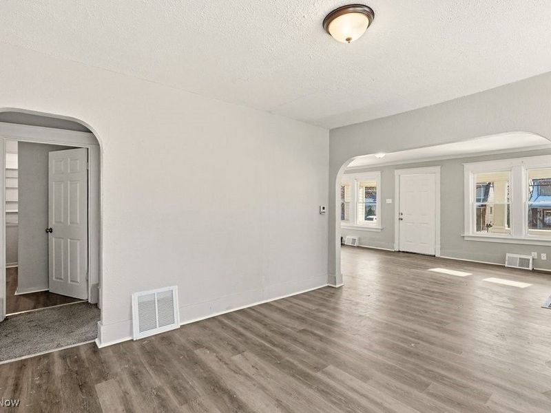 1581 Hillside Terrace, Akron, OH 44305 Photo 16