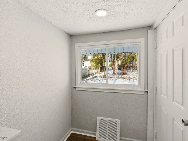 1581 Hillside Terrace, Akron, OH 44305 Photo 27