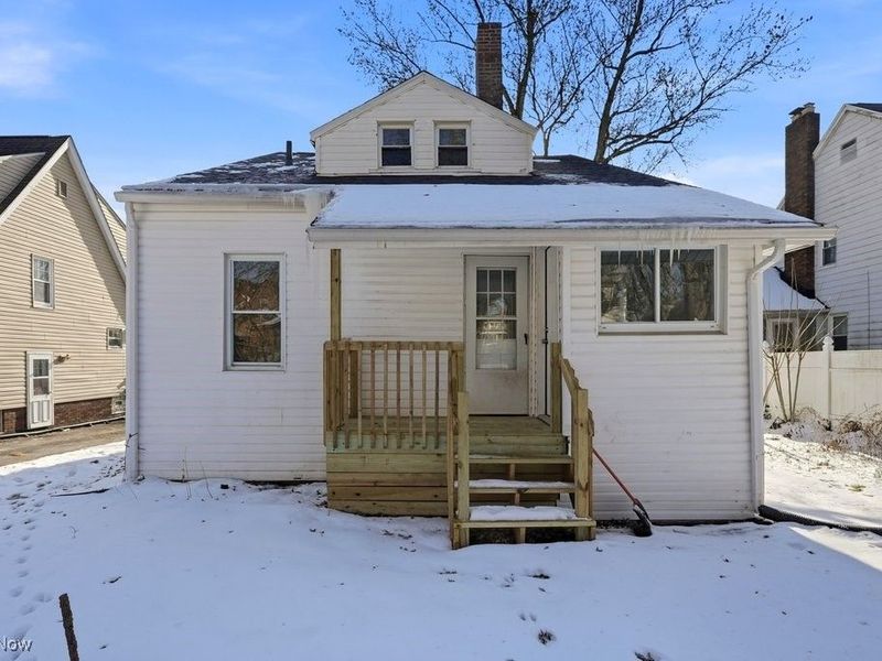 1581 Hillside Terrace, Akron, OH 44305 Photo 3