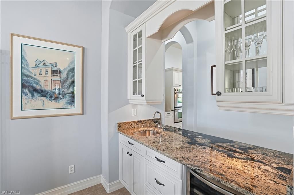 18100 Via Bellamare Ln, Miromar Lakes, FL 33913 Photo