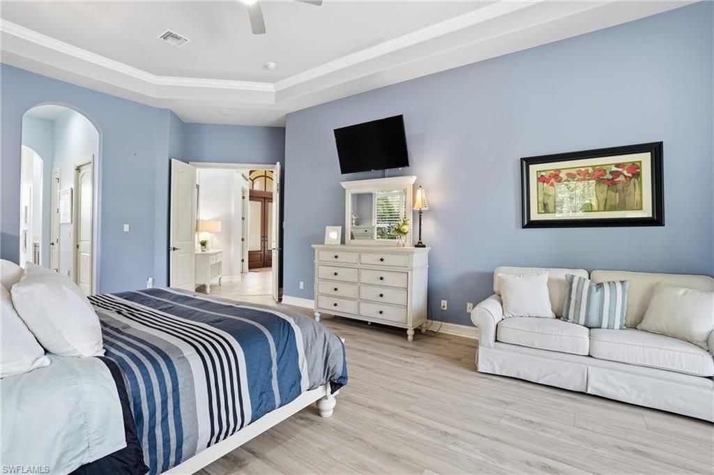 18100 Via Bellamare Ln, Miromar Lakes, FL 33913 Photo