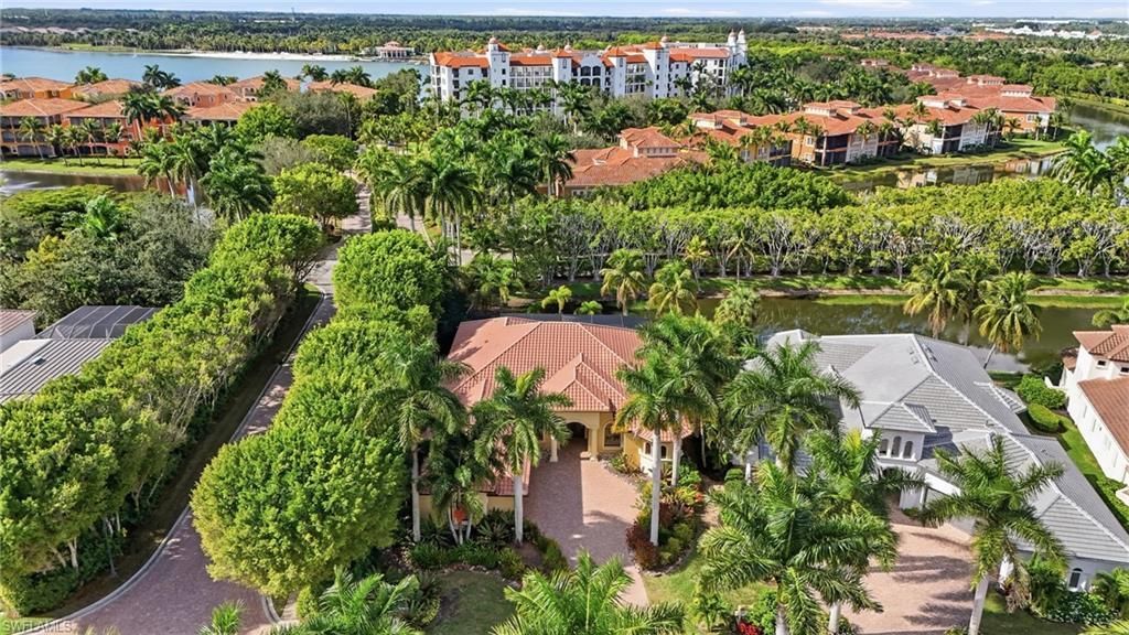 18100 Via Bellamare Ln, Miromar Lakes, FL 33913 Photo