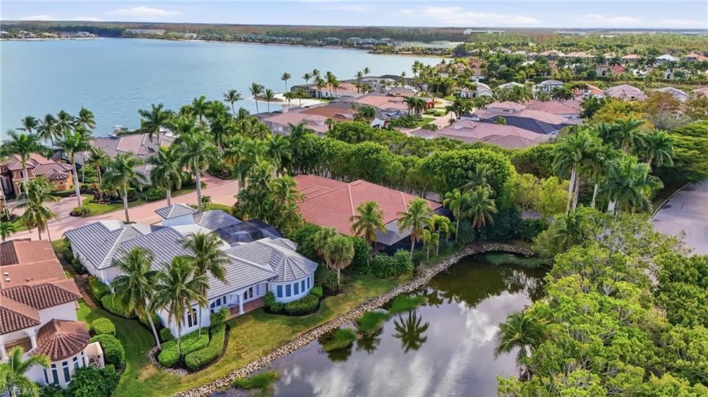 18100 Via Bellamare Ln, Miromar Lakes, FL 33913 Photo