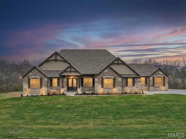 212 Bluegrass Pasture Court, Wentzville, MO 63386
