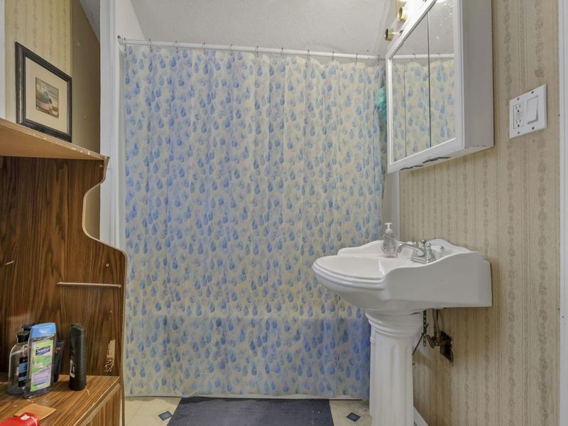 537 Ryan Avenue, Columbus, OH 43223 Photo 28