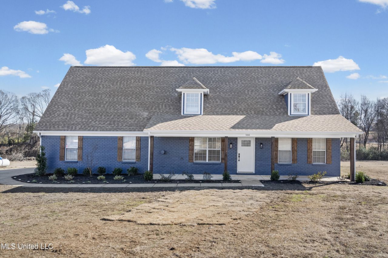 166 Waverly Road Senatobia, MS 38668