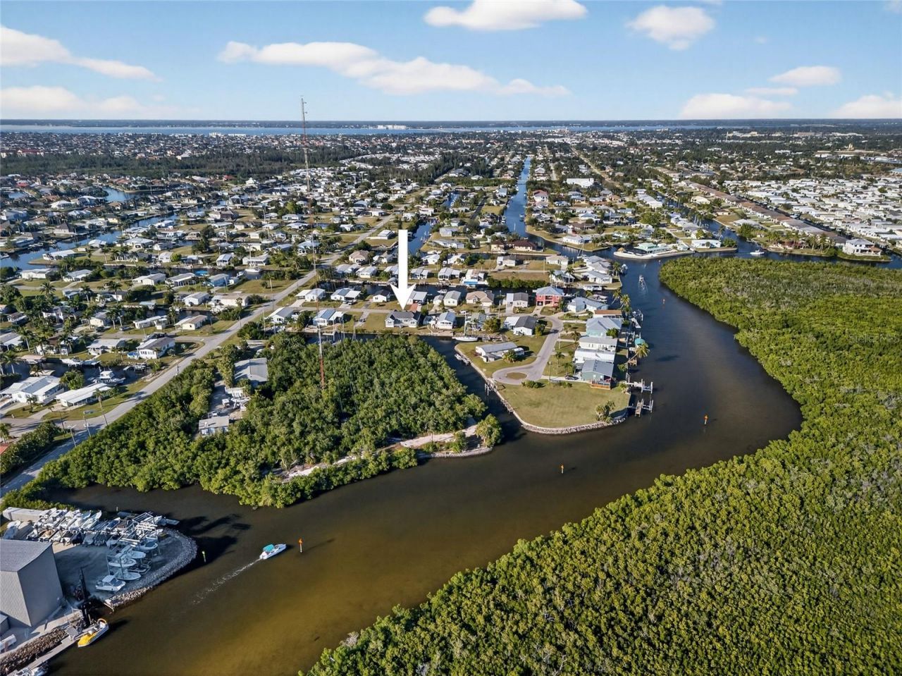 631 Tahiti Court, Punta Gorda, FL 33950 Photo