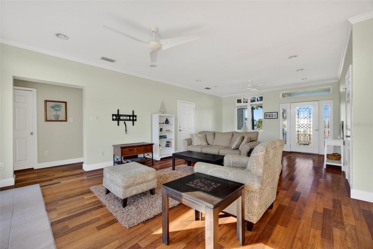 631 Tahiti Court, Punta Gorda, FL 33950 Photo