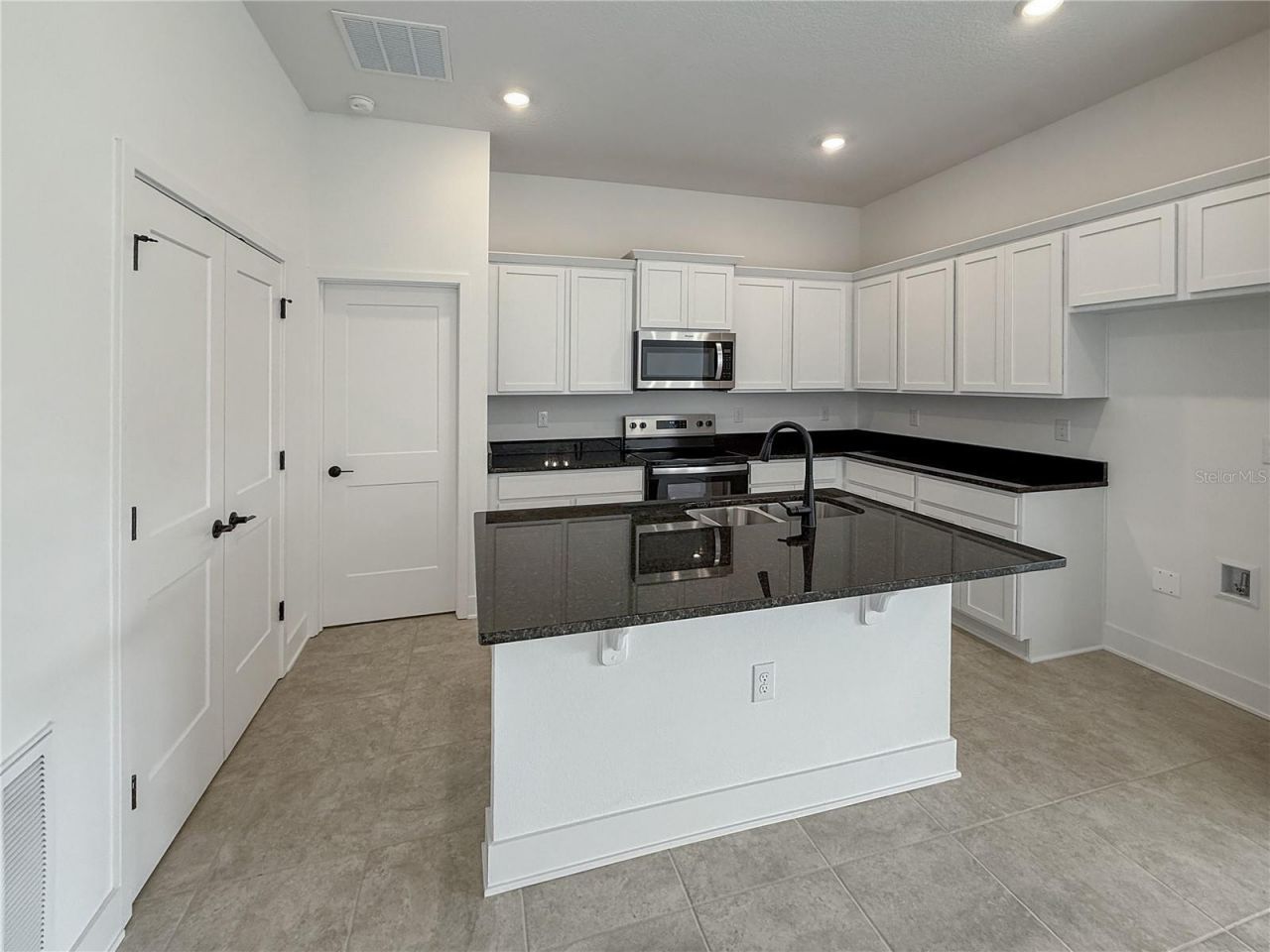 270 Verny Grove Lane, Leesburg, FL 34748 Photo
