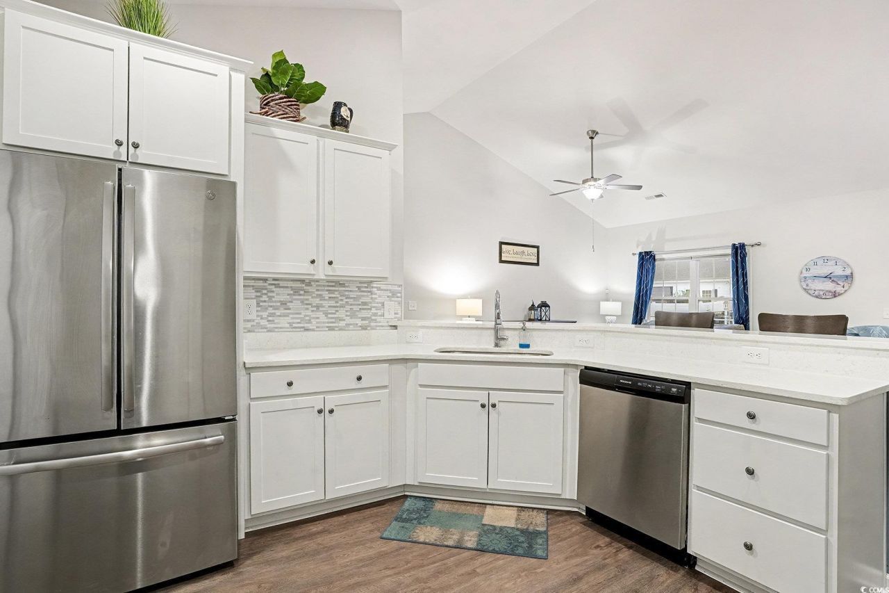 1884 Riverport Dr. Photo 12