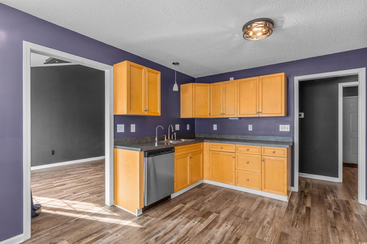 5029 Capulet Circle Photo 12