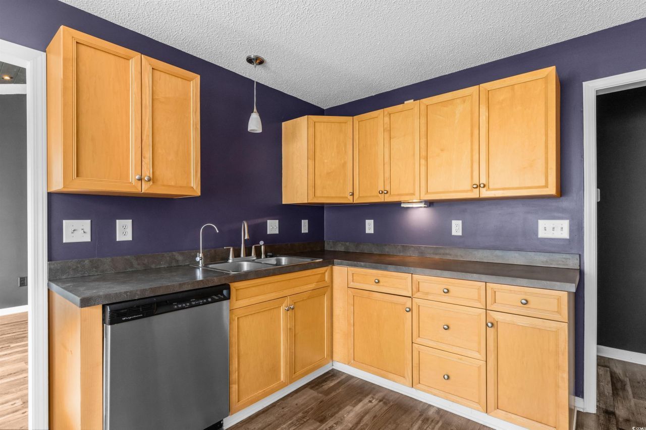 5029 Capulet Circle Photo 13