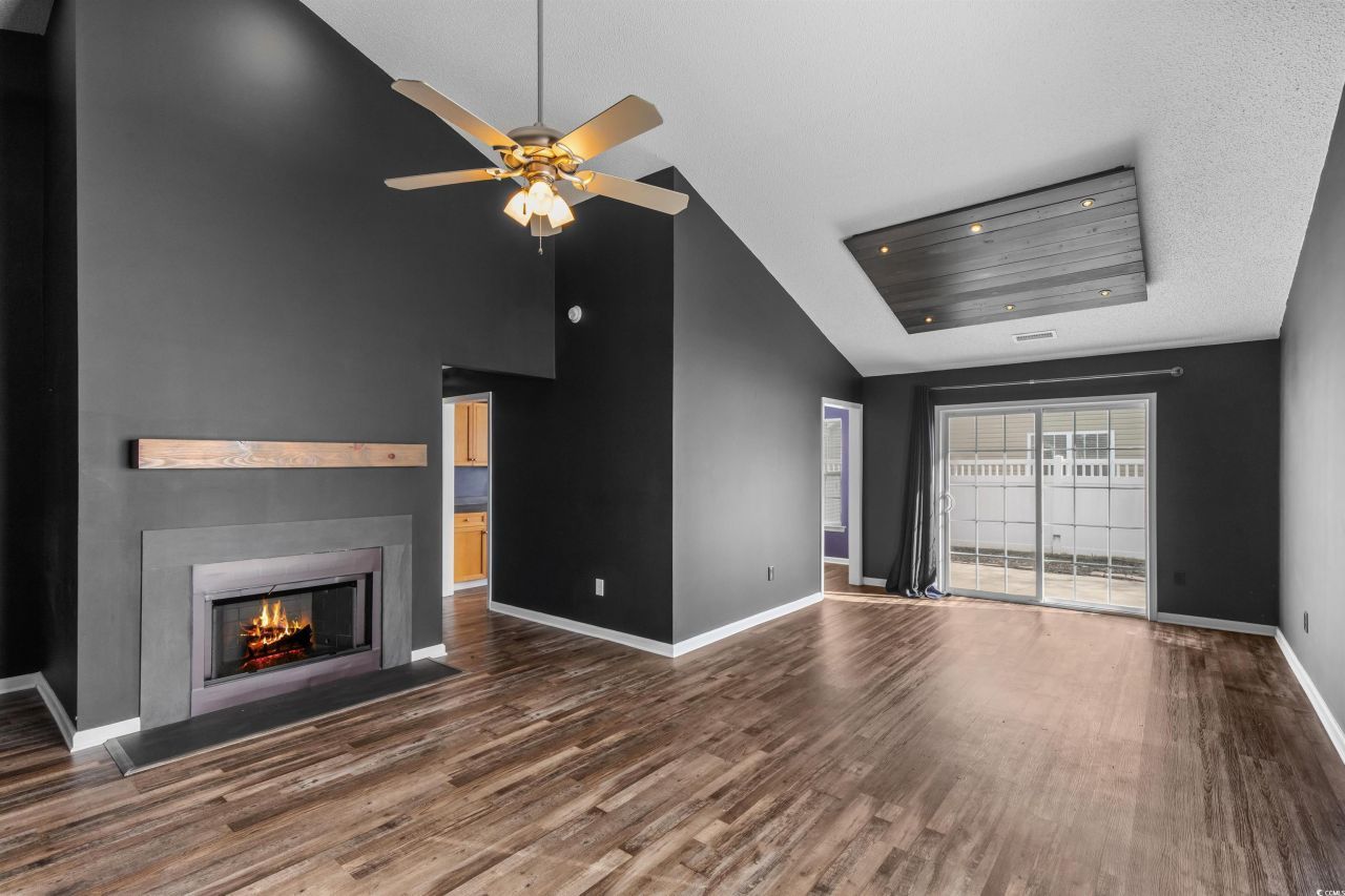 5029 Capulet Circle Photo 8