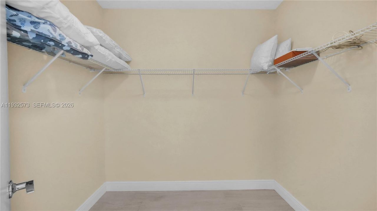 999 SW 1st Ave, Unit UPH12, Miami, FL 33130 Photo