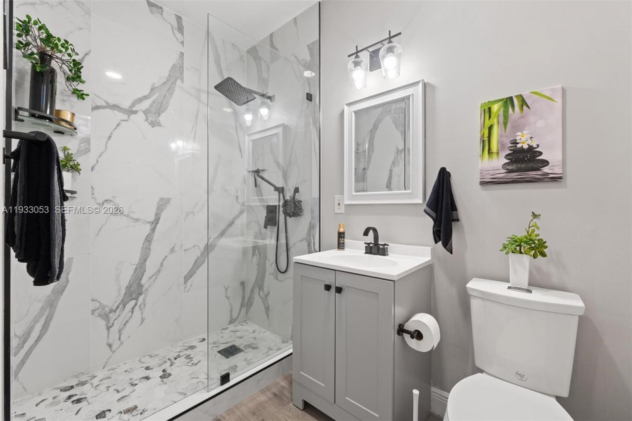 343 SW 187th Ter, Pembroke Pines, FL 33029 Photo