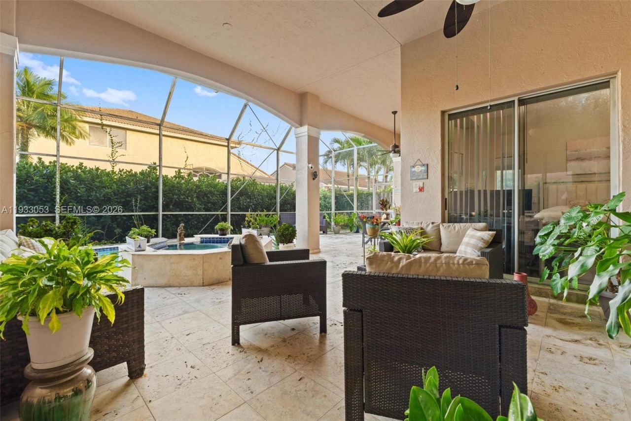 343 SW 187th Ter, Pembroke Pines, FL 33029 Photo