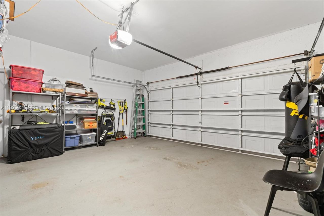 343 SW 187th Ter, Pembroke Pines, FL 33029 Photo