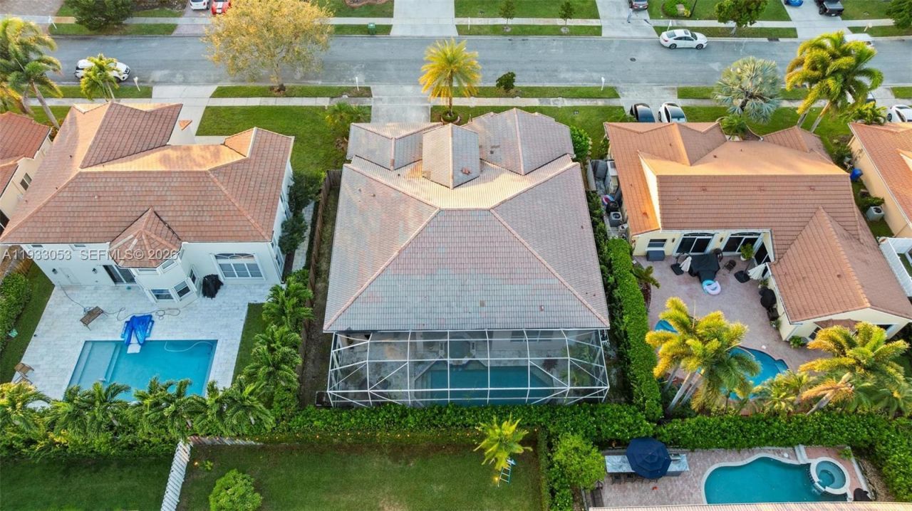 343 SW 187th Ter, Pembroke Pines, FL 33029 Photo