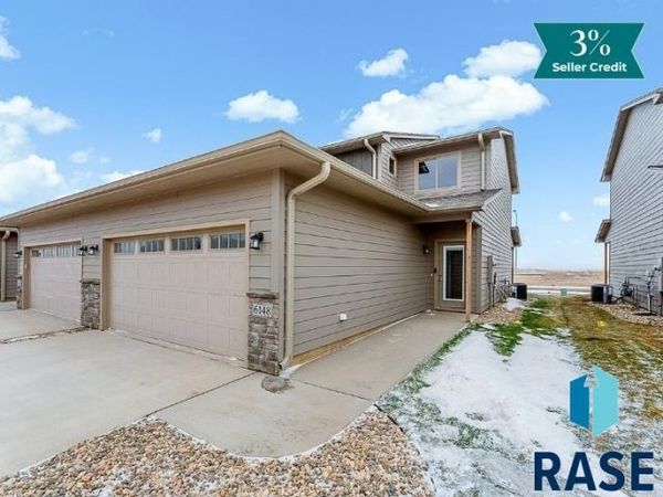 6148 S Bison Pl, Sioux Falls, SD 57108