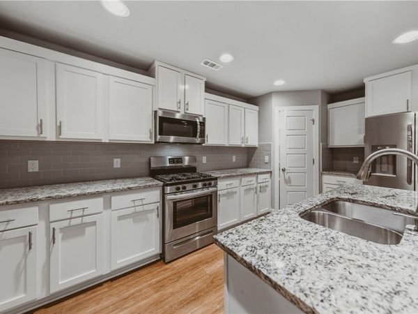 3262 Sundance Street, Springdale, AR 72764