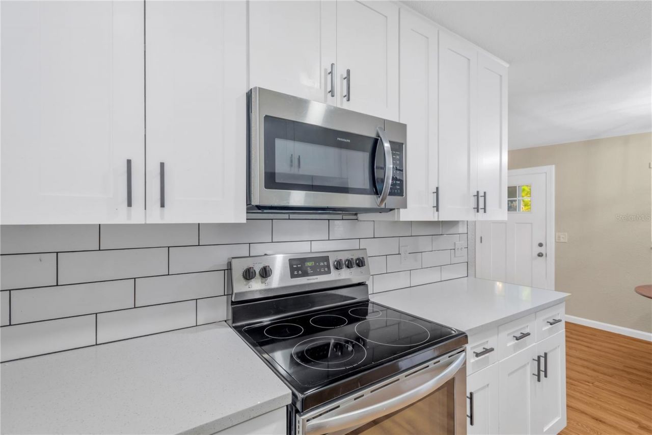 6815 S Wall Street, Tampa, FL 33616 Photo