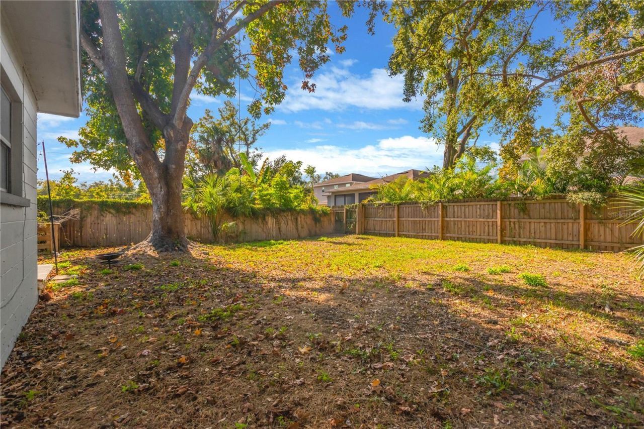 6815 S Wall Street, Tampa, FL 33616 Photo