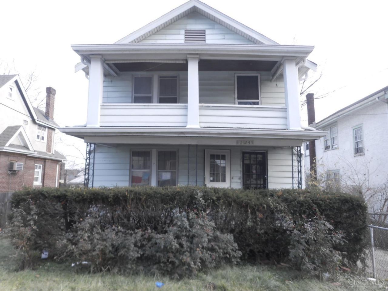 2124 Highland Avenue, Cincinnati, OH 45219 Main Photo