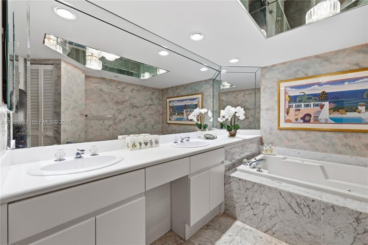 16445 Collins Ave, Unit 2722, Sunny Isles Beach, FL 33160 Photo