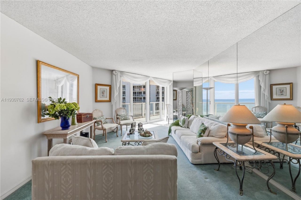 16445 Collins Ave, Unit 2722, Sunny Isles Beach, FL 33160 Photo