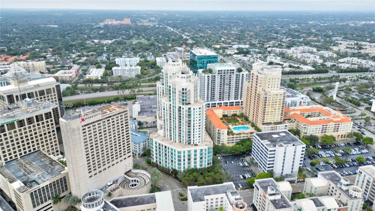 9025 S Dadeland Blvd, Miami, FL 33156 Photo