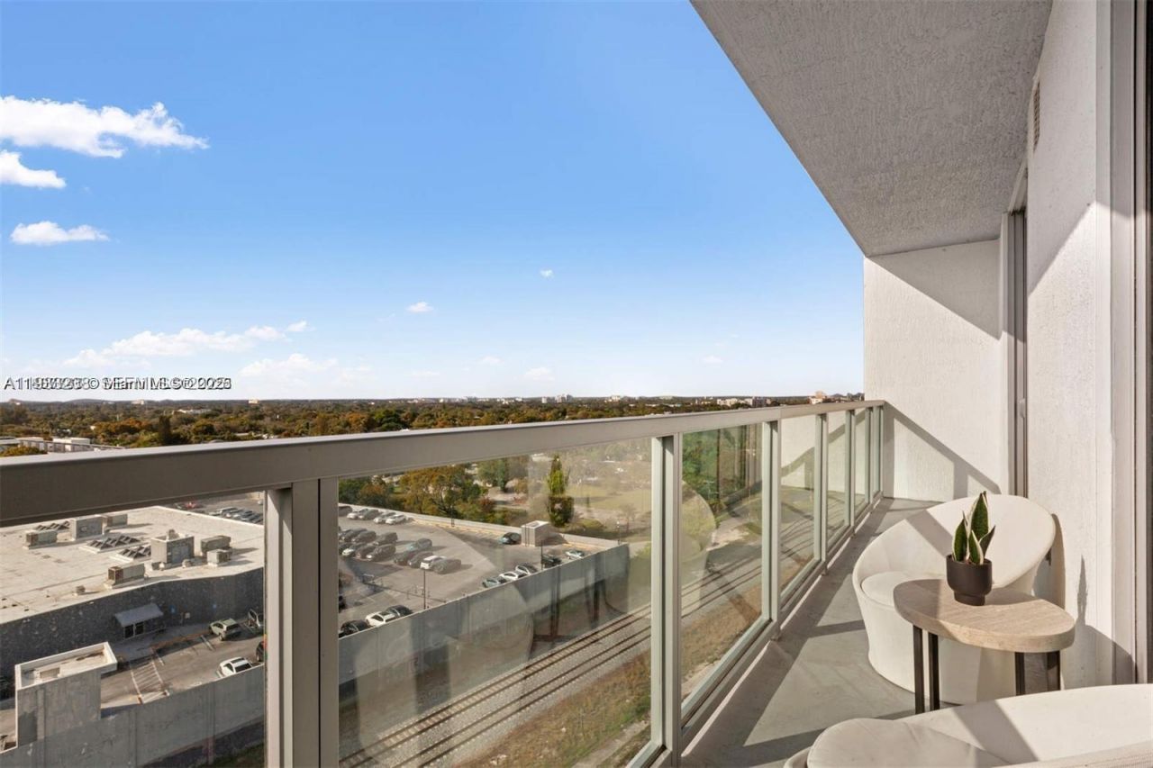 3900 Biscayne Blvd , Unit N-905, Miami, FL 33137 Photo