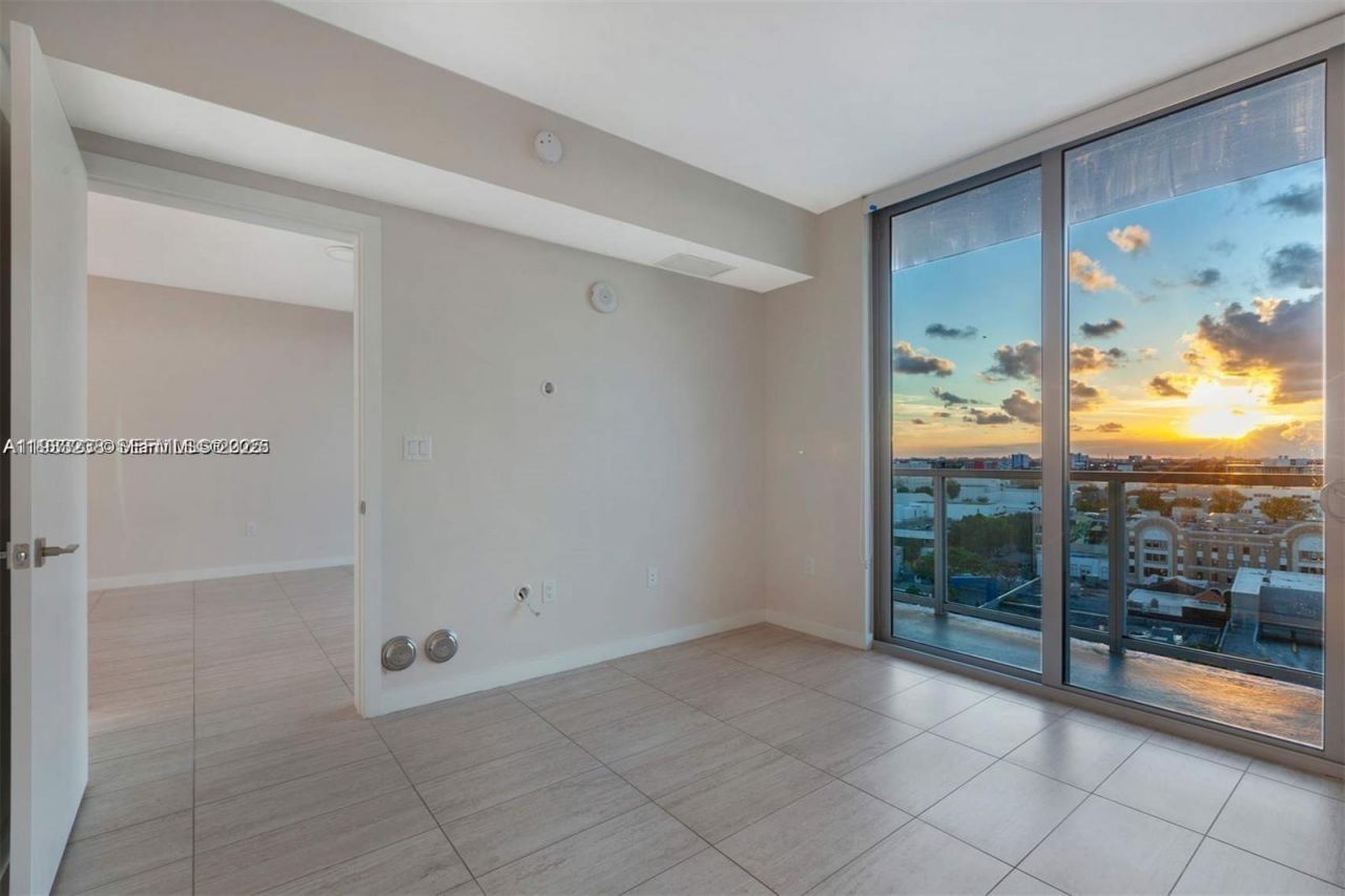 3900 Biscayne Blvd , Unit N-905, Miami, FL 33137 Photo