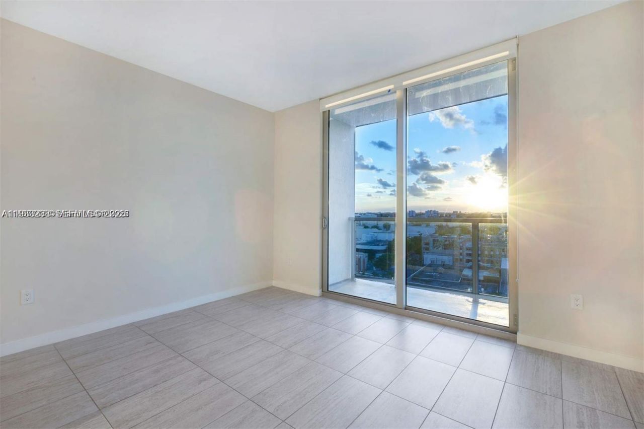 3900 Biscayne Blvd , Unit N-905, Miami, FL 33137 Photo