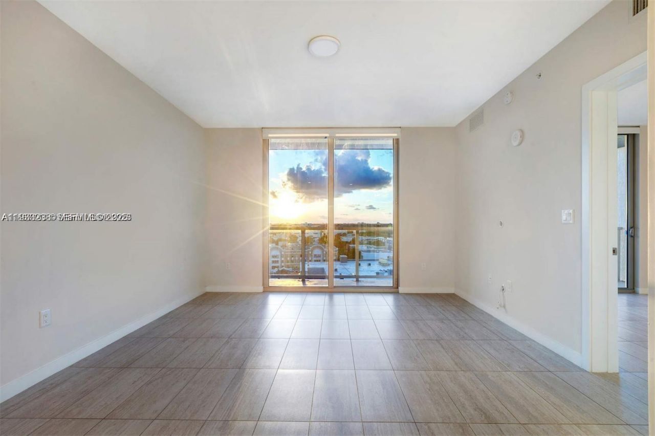 3900 Biscayne Blvd , Unit N-905, Miami, FL 33137 Photo