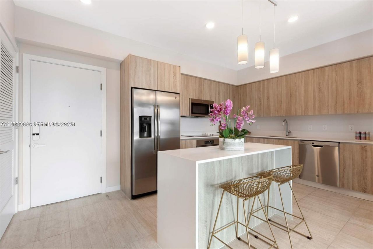 3900 Biscayne Blvd , Unit N-905, Miami, FL 33137 Photo