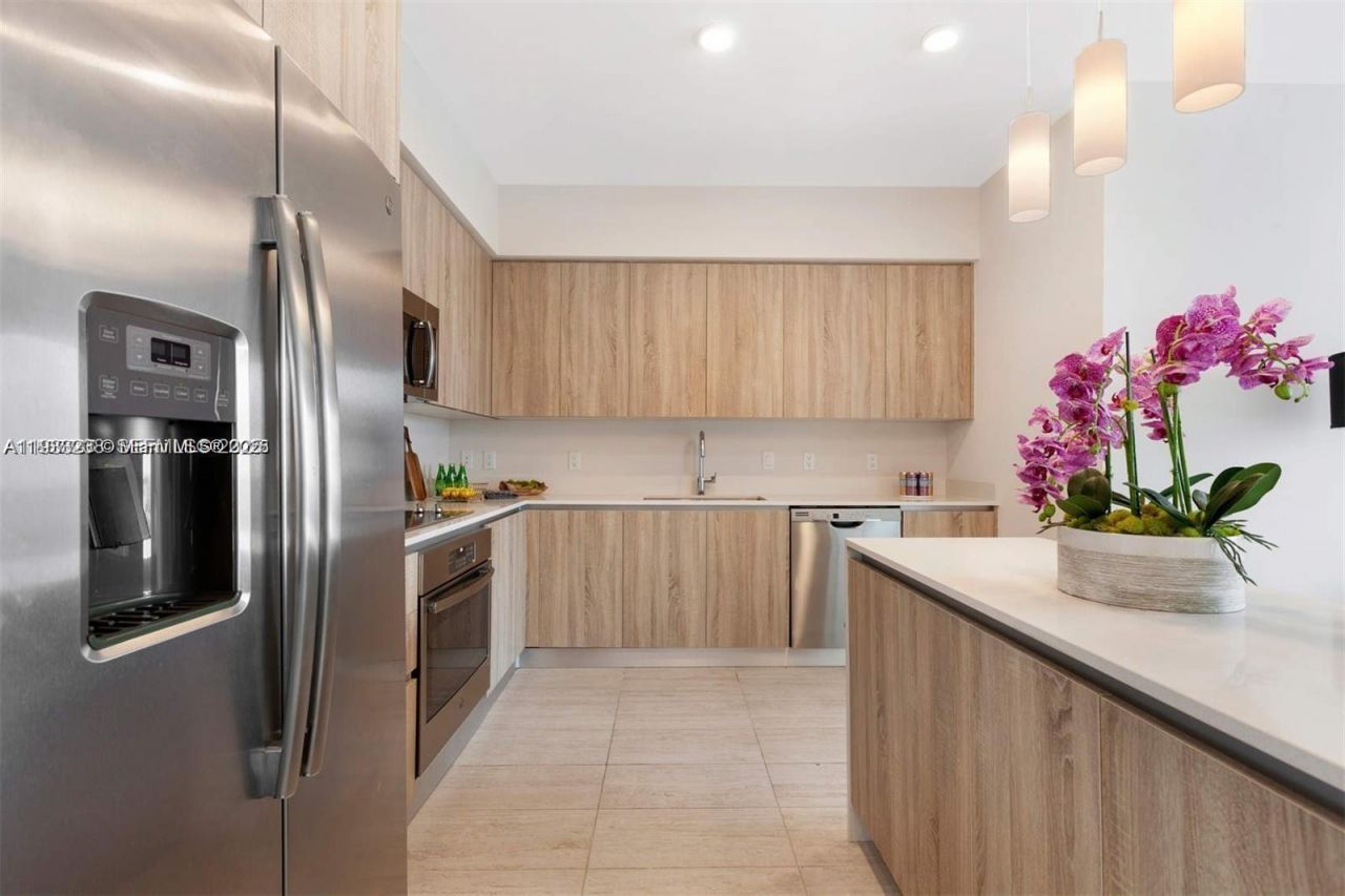 3900 Biscayne Blvd , Unit N-905, Miami, FL 33137 Photo