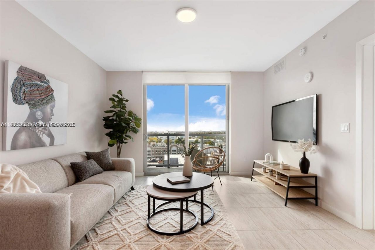 3900 Biscayne Blvd , Unit N-905, Miami, FL 33137 Photo