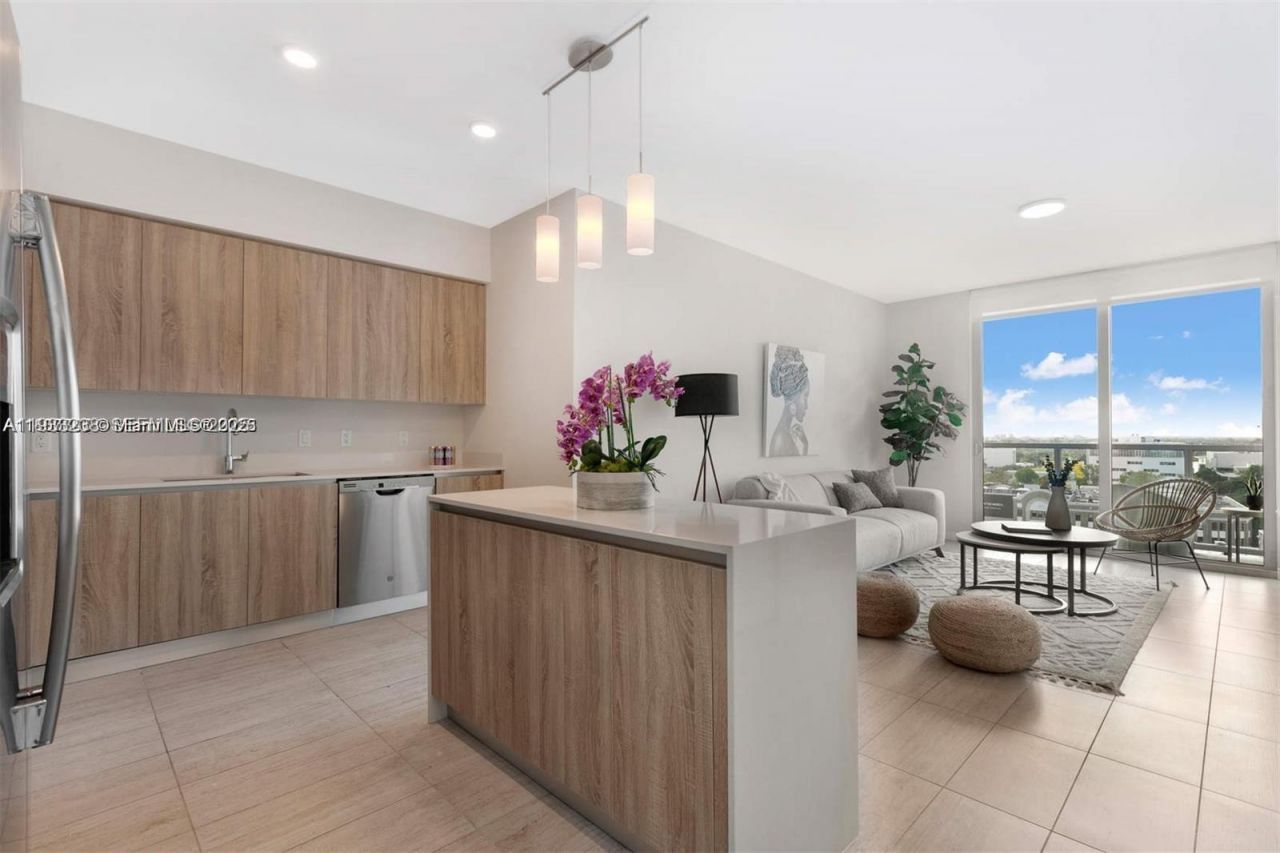 3900 Biscayne Blvd , Unit N-905, Miami, FL 33137 Photo